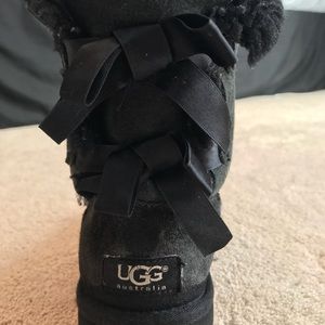 Black Bailey Bow UGGS